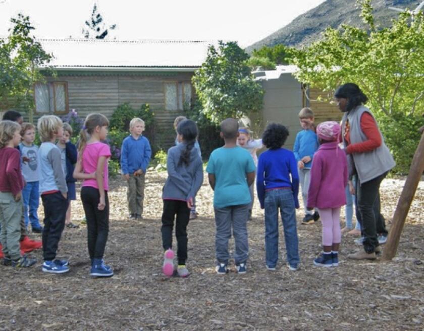 Imhoff Waldorf School, leerlingen krijgen buiten instructie